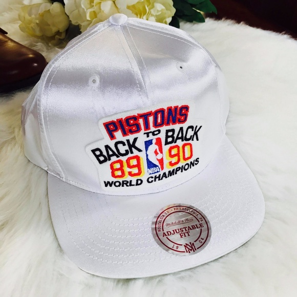 Mitchell & Ness Other - Mitchell & Ness Pistons Snapback Cap Back to Back